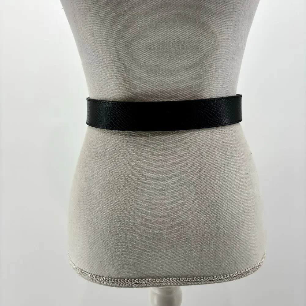 Vintage Women's Small Belt Black Faux Leather Snakeskin Texture Statement Buckle